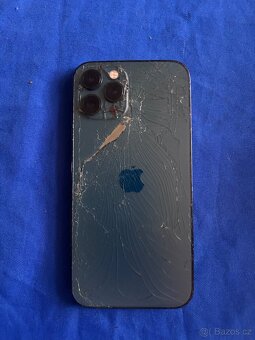 Prodám iPhone 12 pro , 10 pro a 8 - 2