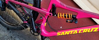 SANTA CRUZ Bronson - TOP výbava - 2