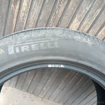 225/50 r17 - 2