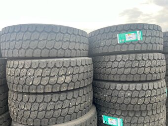 385/65 r22,5 Záběrové pneu Landspider 385/65 R22,5 - 2