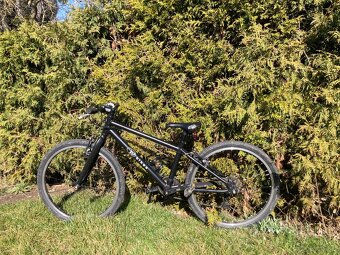 Lehké dětské kolo Kubikes 24L Mtb -černé - 2