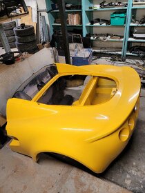 Lotus Elise s1 zadni dil karoserie - 2