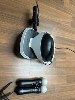 PlayStation 4 + PS VR + 2x DualShock + 2x Move + 24 her - 2