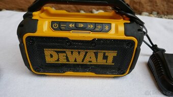 DeWALT DCR011 aku reproduktor Bluetooth/nabíječka/aku 5AH - 2