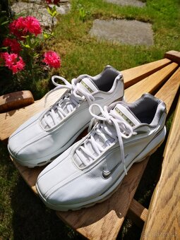 Prodám dámské golfové boty zn. NIKE - 2