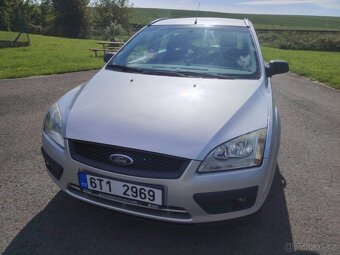 Prodám Ford Focus 1.6TDCI 66Kw r.v.2005 tažné zařízení - 2