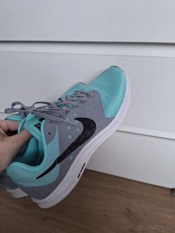Nike dámské tenisky 39 - 2