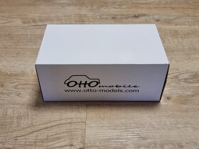 Volkswagen Golf 1 GTI Pirelli 1983 1:18 OttoMobile - 2