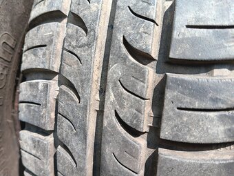 Pneu 165/70 r 13 - 2