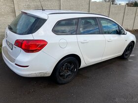 Prodám Opel Astra J 1.7 cdti 96kw - 2
