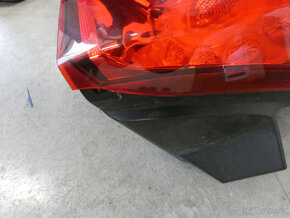 Fiat Freemont levé zadní světlo led, originál - 2
