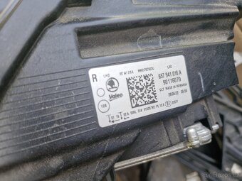 Škoda scala pravé přední světlo led - 2