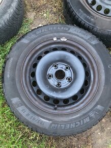 195/65/15 Michelin Alpin 6 - 2