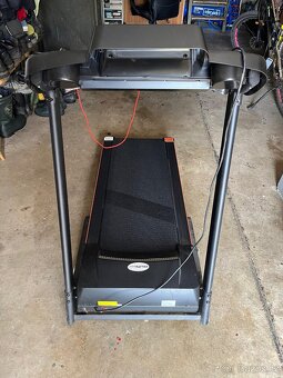 Běžecký pás RUNSPORT 4000A - 2