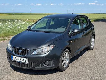 Seat Ibiza 1.4 benzín 2009 rok - 2