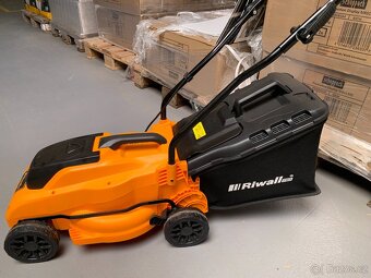 Riwall RALM 3320i set - aku sekačka + baterie + nabíječka - 2