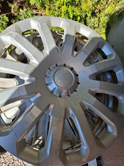 Ocelové ráfky a pneumatiky Ford 195/50R15 - 2