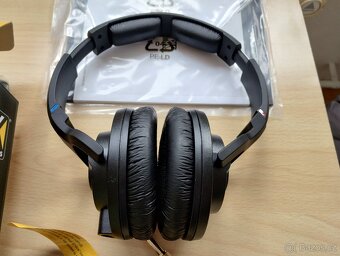 Sluchátka KRK KNS 6400 - 2