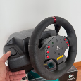 Volant Logitech Momo Racing Force Feedback - 2