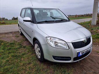 Fabia 2 - 1.4 i 63kw pěkný stav - 2