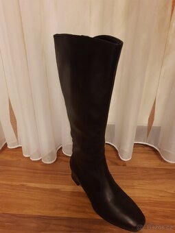 Nové kožené kozačky Ara vel. 5,5 EU 38,5 - 2