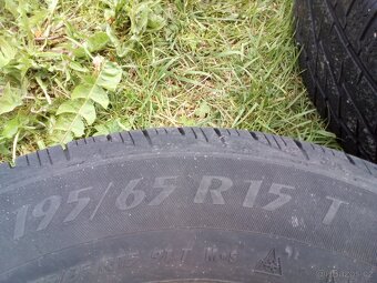 rávky se zimními 195/65 R 15 - 2