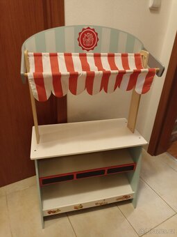 Obchod / divadlo pro děti - 2