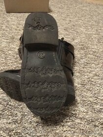 Dívčí kozačky vel. 23 - 2