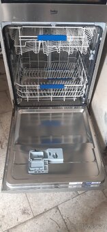 Prodám myčku nádobí indesit - 2