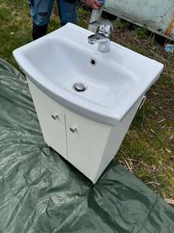 Umyvadlová skříňka cersanit s baterií Grohe 50x38 cm - 2
