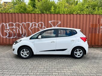 Hyundai iX20, 1,4, 2013,2. MAJ.ČR,pěkný stav - 2