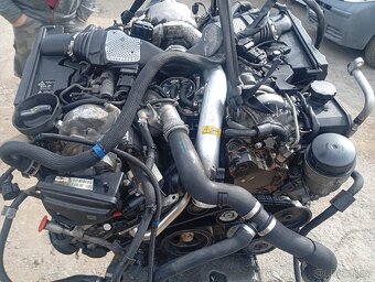 MERCEDES BENZ ML W164 , VITO, VIANO W639 MOTOR 3,0CDI - 2