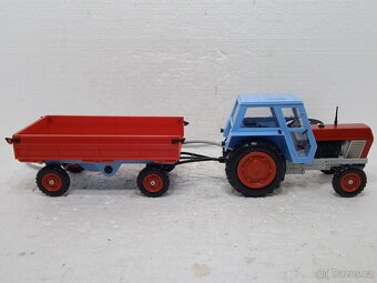 KDN Traktor s valníkem Zetor Crystal 8011- retro hračka - 2