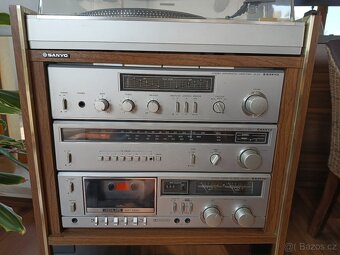SANYO věž Vintage - 2