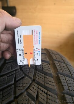Zimní pneu 215/65 r17 99V Goodyear Ultragrip SUV - 2