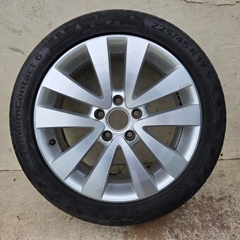 Alu kola VW 17" 5x112, letní Continental 225/45R17 - 2