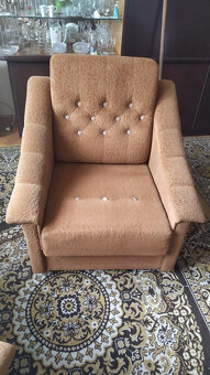 prodám gauč a křeslo - 2