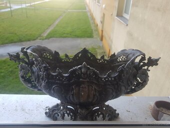 ZARDENIERA VELKA Okridleni draci - 2