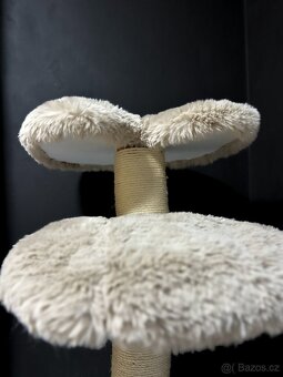 Kočičí strom / škrabadlo - 2