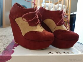 Boty na klínku - 2