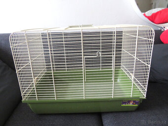 Prodám tuto větší klec pro zvířátka. - 2