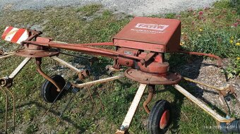 Obraceč sena Fahr - 2