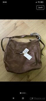 KOŽENÁ NOVÁ MODERNÍ KABELKA PŘES RAMENO S POSUVNÝM UCHEM - 2