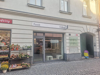 Pronájem prodejny v blízkosti centra Sušice - 2