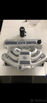 Sací svody a víko ventilu bmw e30 - 2