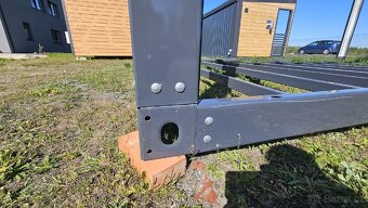 Prodám kontejnerový rám 9x3 m - 2