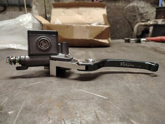 Pumpy/páky brzda, spojka - 2