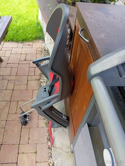 Sedačka na kolo - 2