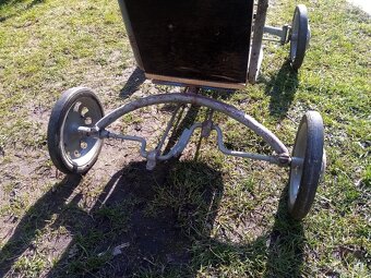 Šlapací dětská čtyřkolka - 2