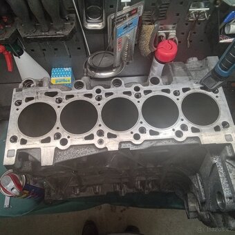 Blok motoru T5 BPC - 2